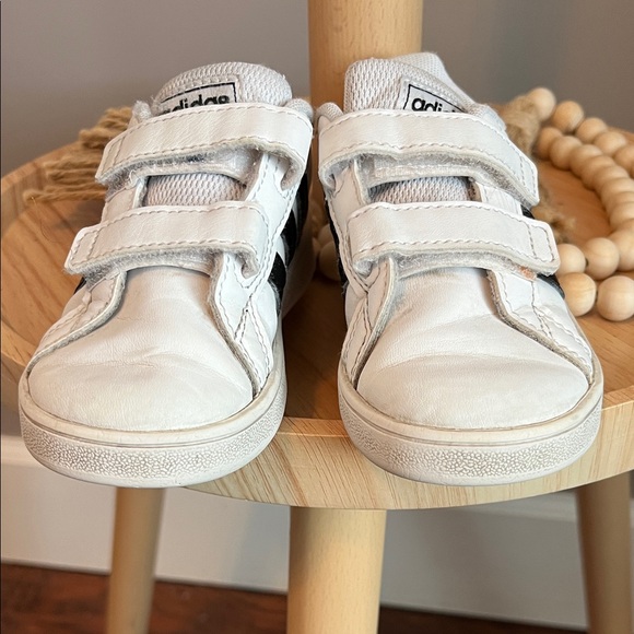 Adidas Kids Grand Court White Sneakers with Black Stripes Size 7 - Picture 8 of 8